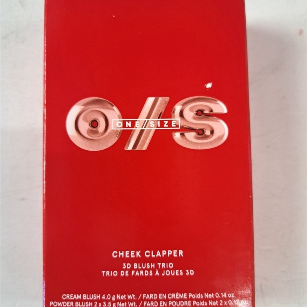ONE/SIZE Cheek Clapper 3D Blush Trio